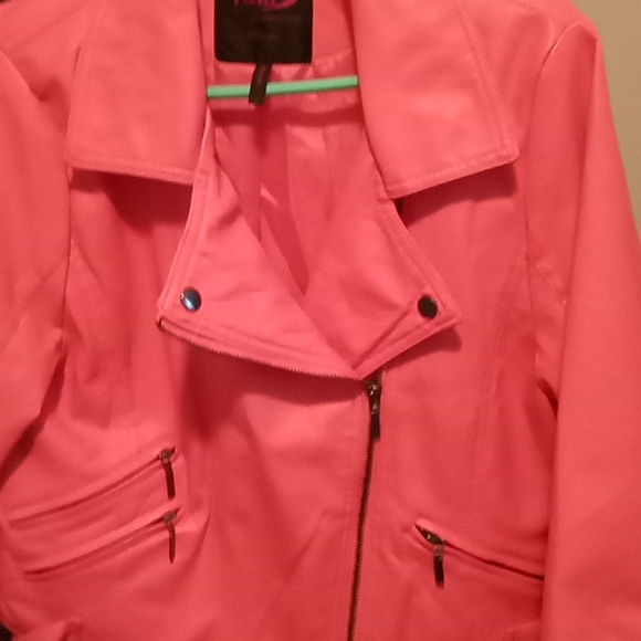 Women's jacket - Picture 5 of 5